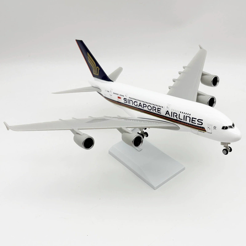 Model Kit Singapore - Airbus A380 Singapore Airlines, масштаб 1/200,