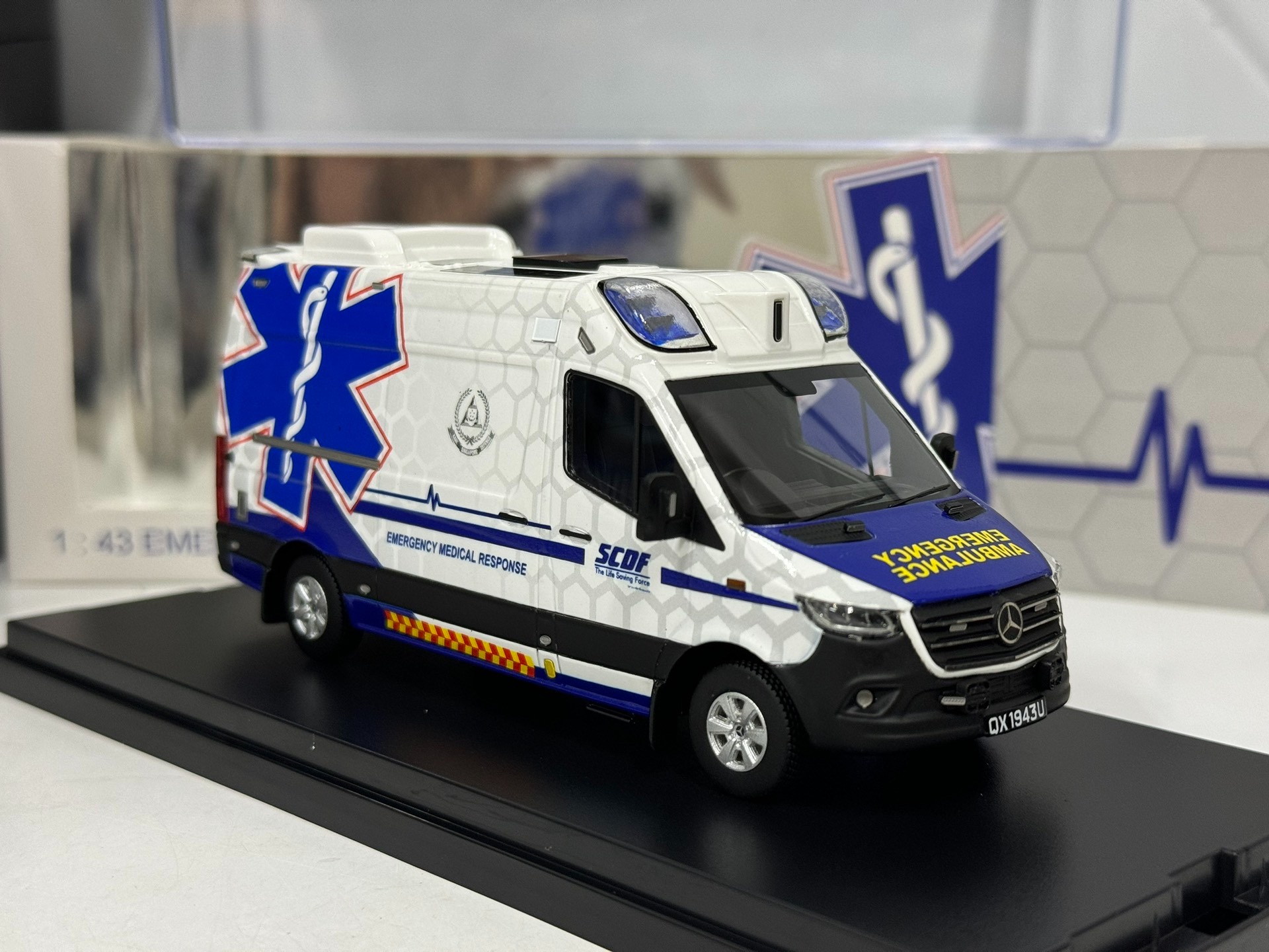 Литой под давлением шедевр в м – обзор и цена Model Kit Singapore