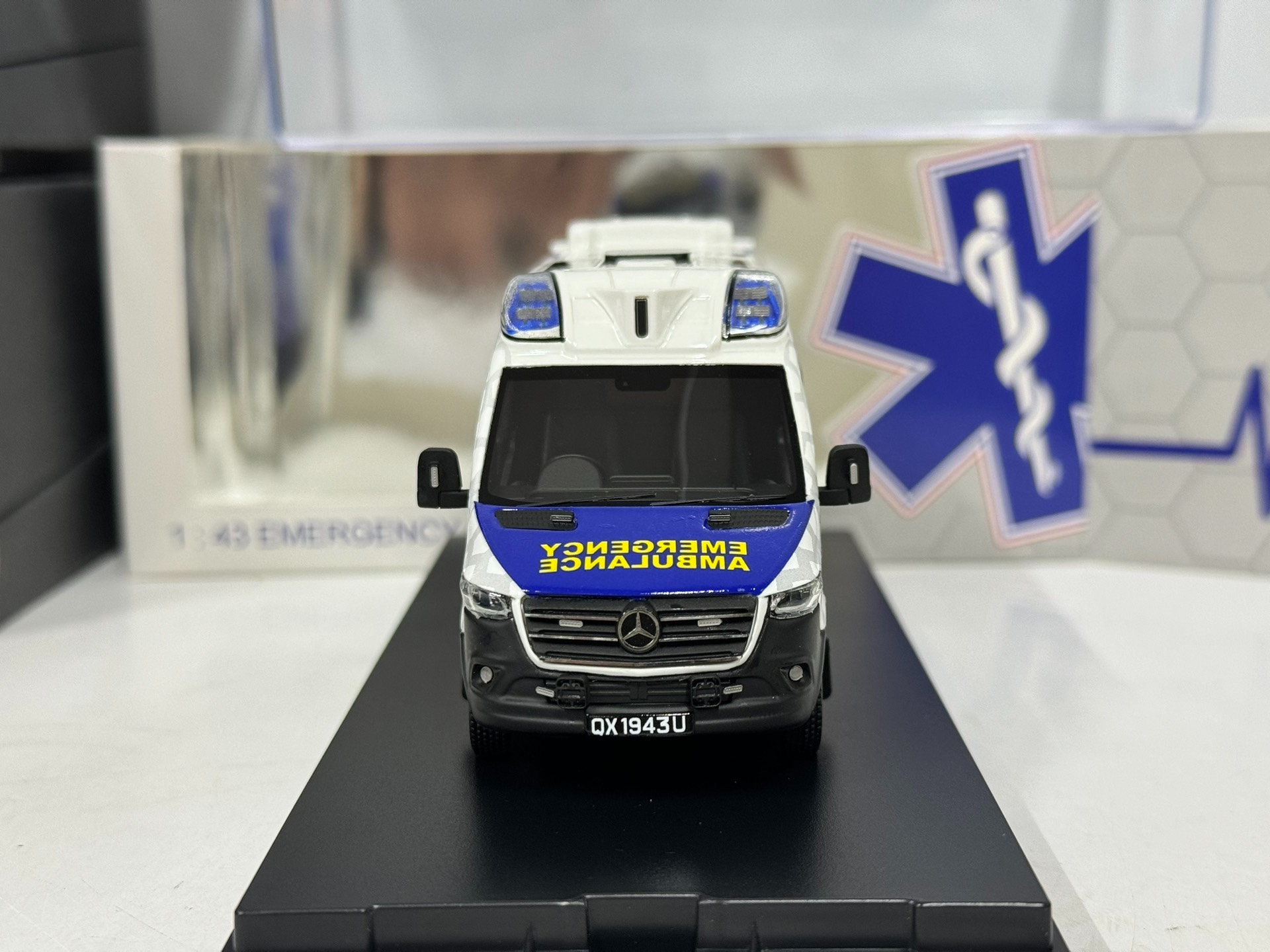 Литой под давлением шедевр в м – обзор и цена Model Kit Singapore