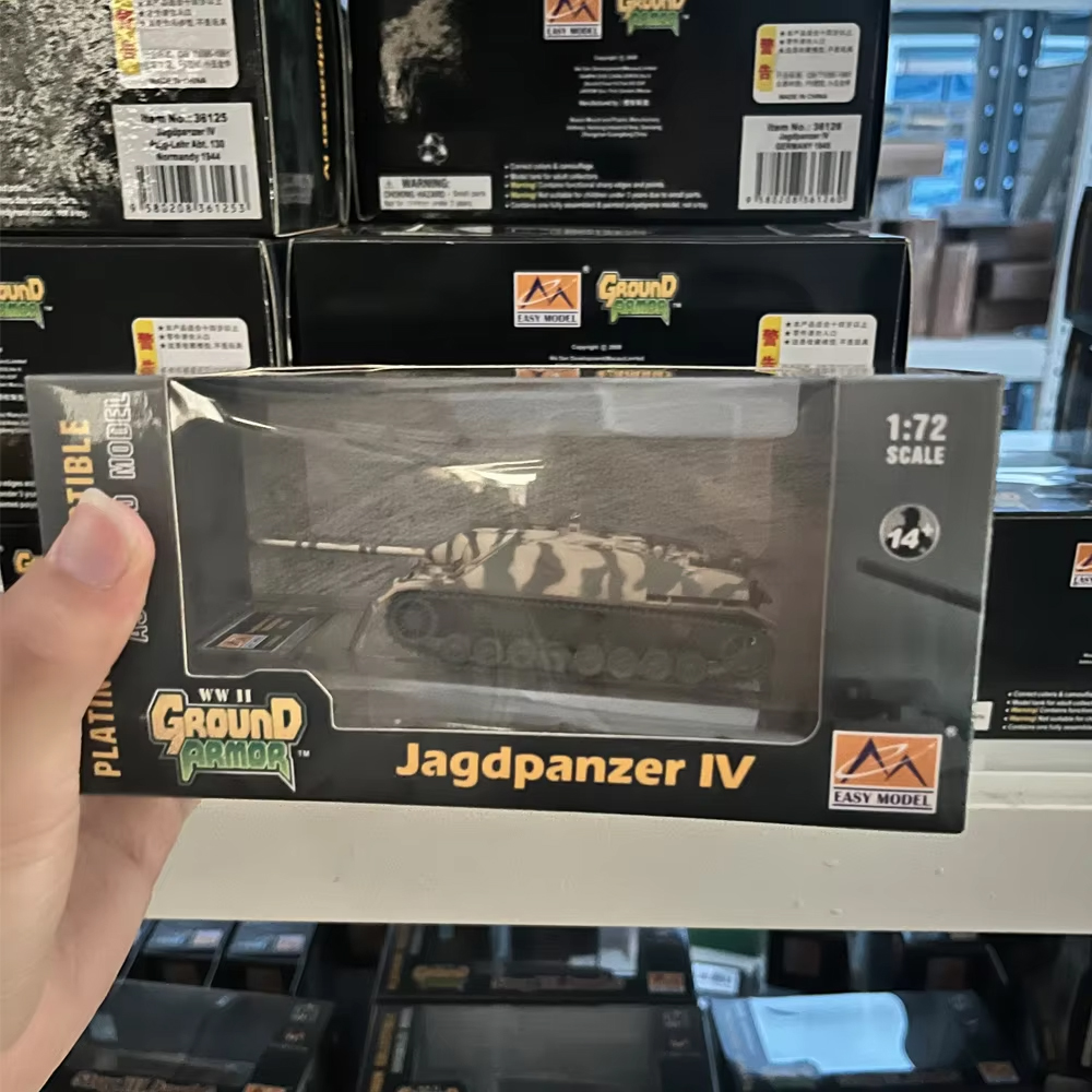 Easymodel 36126 Масштабная мод – обзор и цена Model Kit Tank